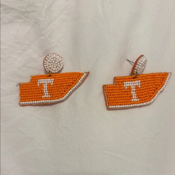 Tennessee State Beaded Earrings - Picture 1 of 1